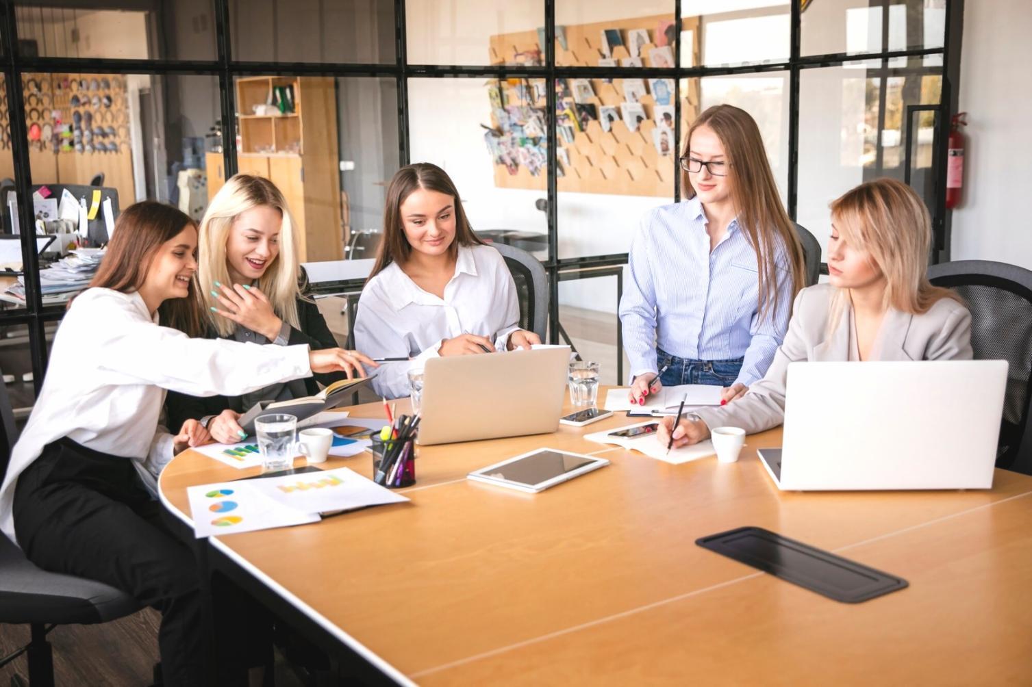 Workshop-Situation mit Team-Entwicklung bei Torqenlythe